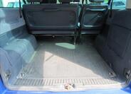 Volkswagen Caravelle 25