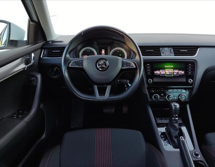 Škoda Octavia 9