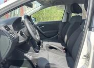 Volkswagen Polo 9