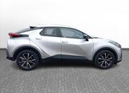 Toyota C-HR 7