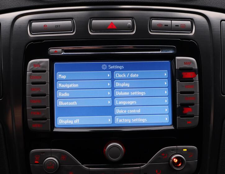 Ford Mondeo 18