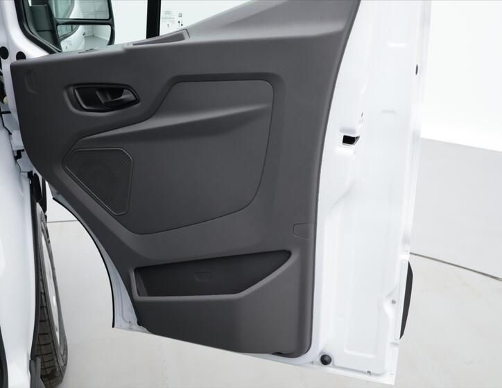 Ford Transit 13