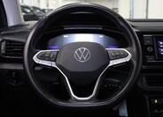 Volkswagen T-Cross 8
