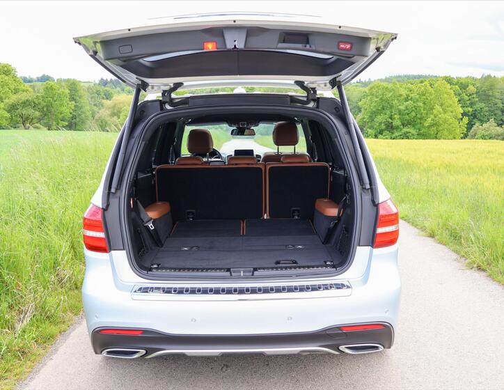 Mercedes-Benz GLS 9