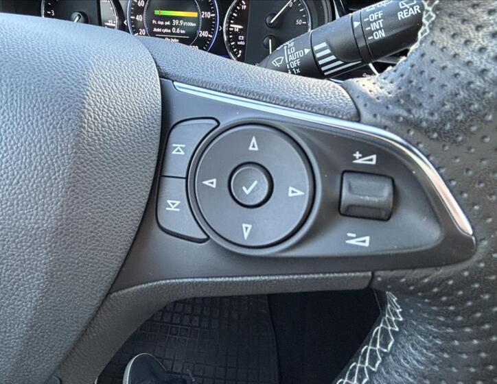 Opel Insignia 30