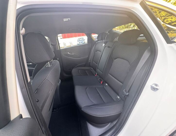 Hyundai i30 11