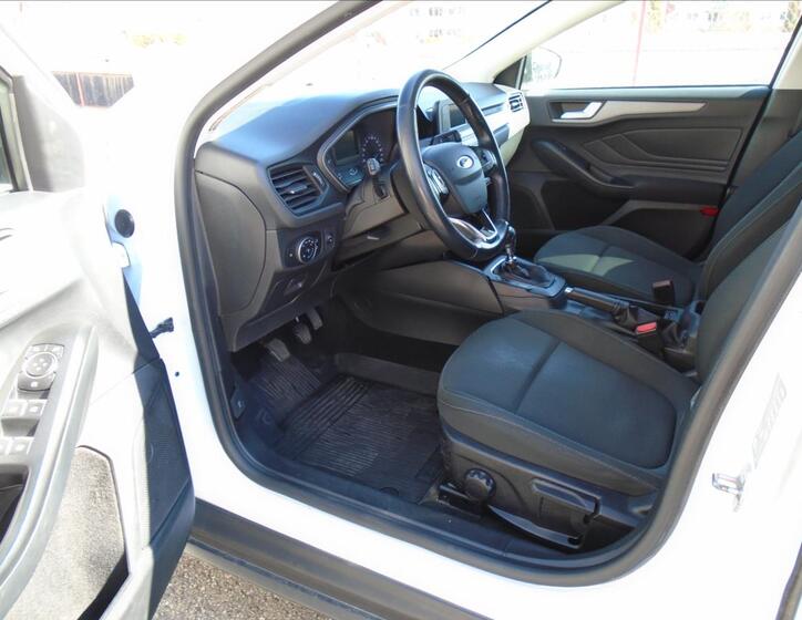 Ford Focus 7