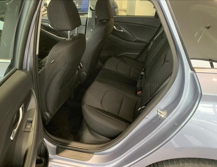 Hyundai i30 12