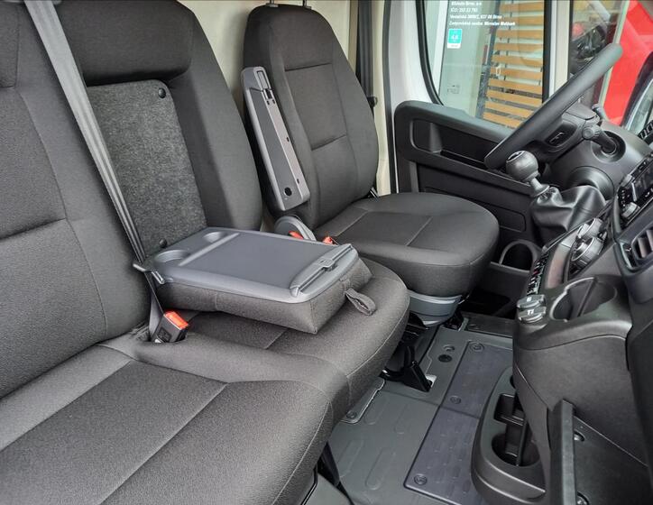 Toyota ProAce 4