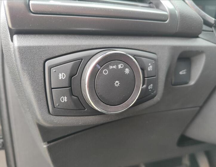 Ford Mondeo 29