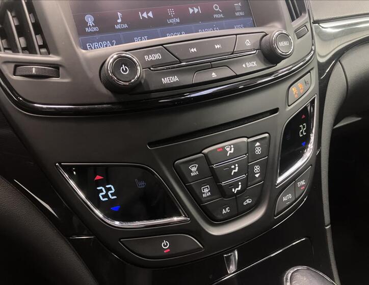 Opel Insignia 10