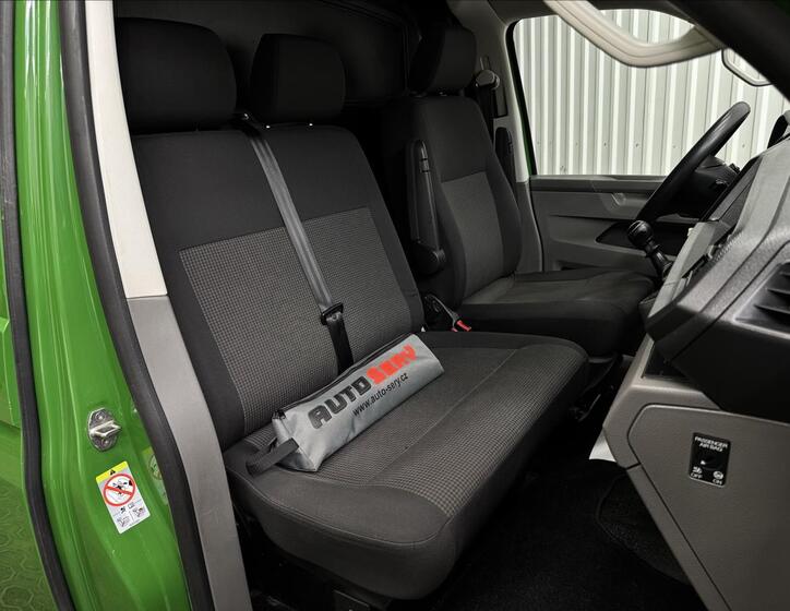 Volkswagen Transporter 32