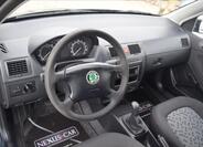 Škoda Fabia 16