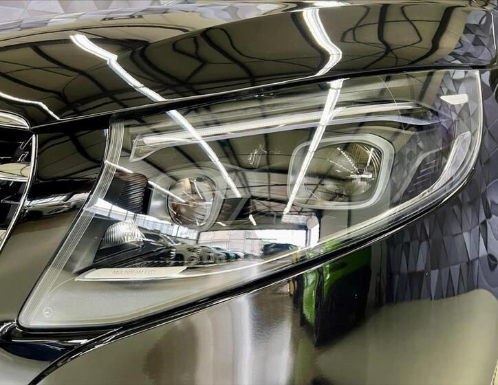 Mercedes-Benz Třídy V 7