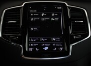 Volvo XC90 13