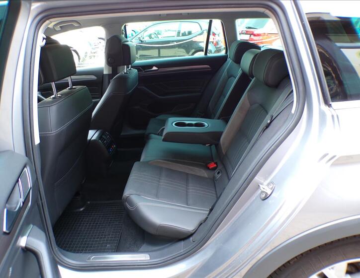 Volkswagen Passat 20