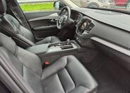Volvo XC90 13