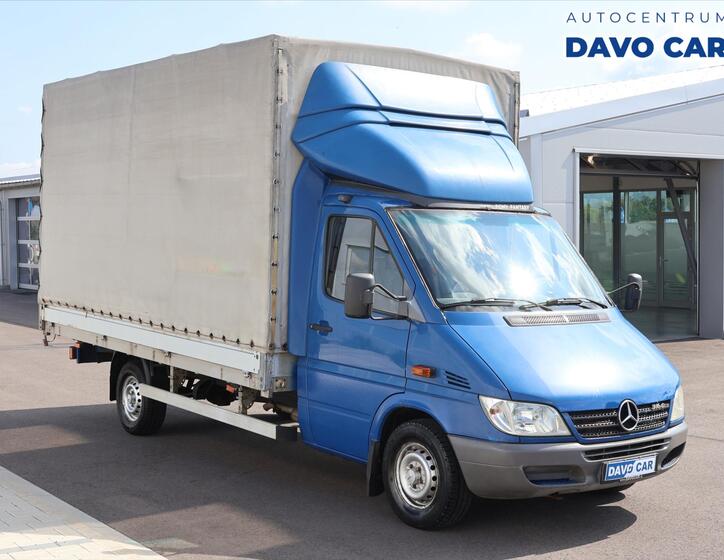 Mercedes-Benz Sprinter 1