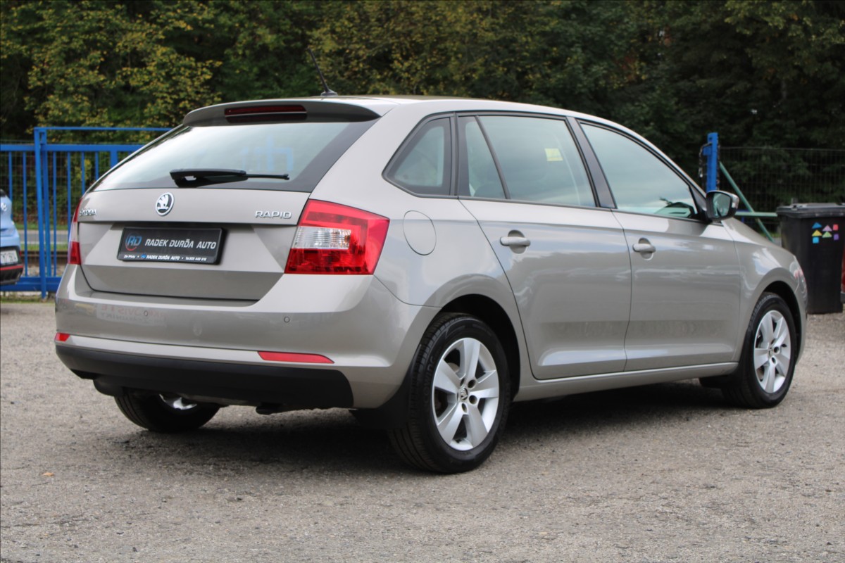 Škoda Rapid