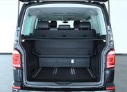 Volkswagen Multivan 10