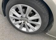 Lexus IS 300h 30