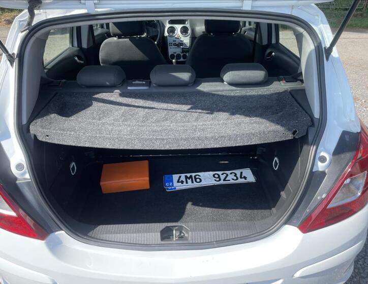 Opel Corsa 37