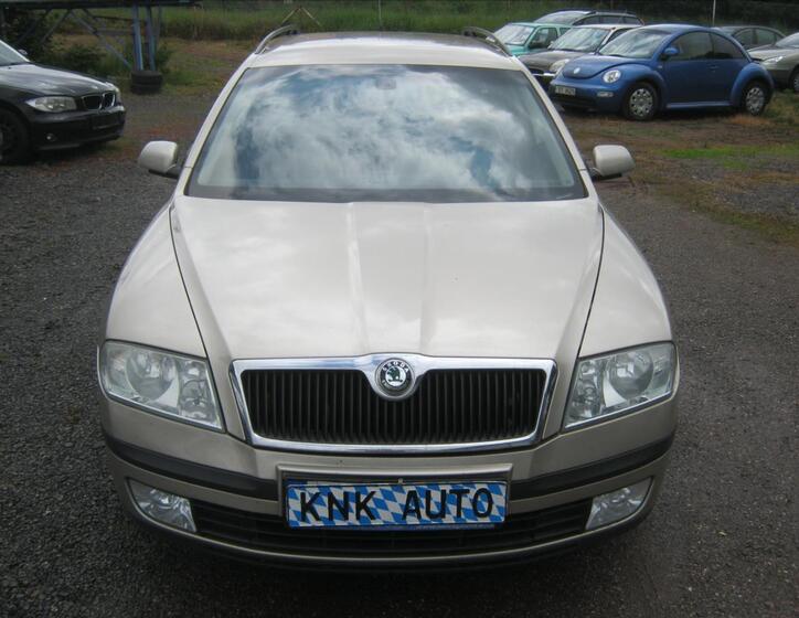 Škoda Octavia 1