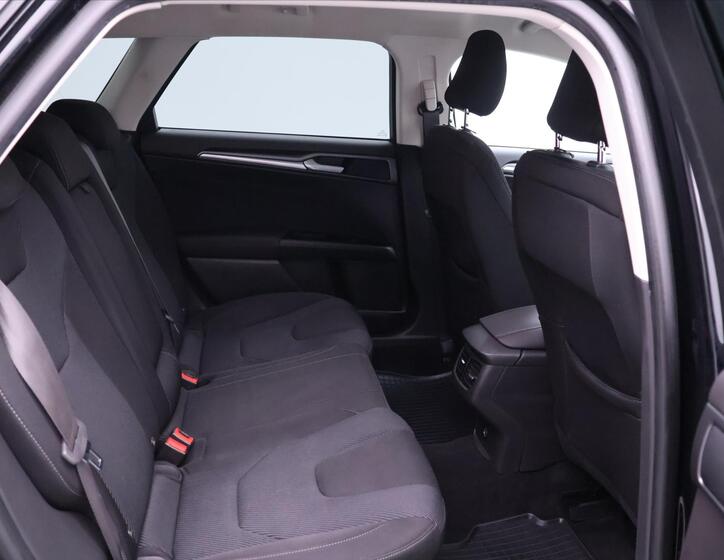 Ford Mondeo 14