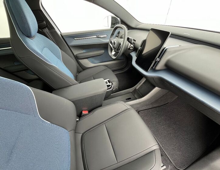 Volvo EX30 10