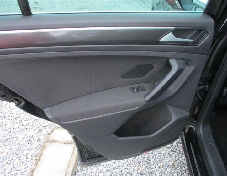 Volkswagen Tiguan 15