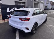 KIA Ceed 4