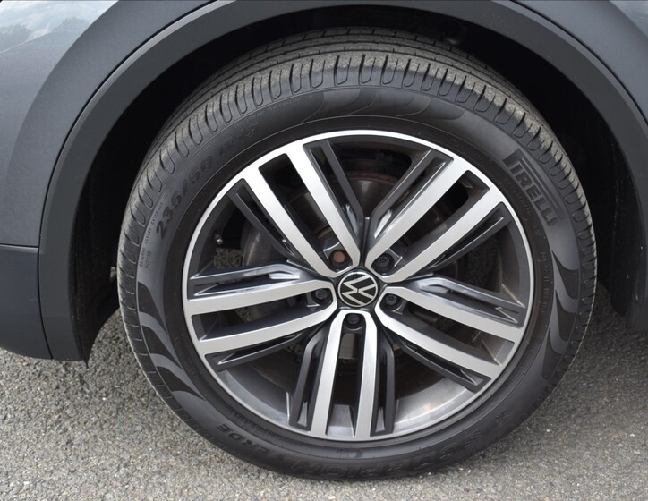 Volkswagen Tiguan Allspace 6