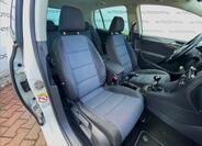 Volkswagen Golf 22