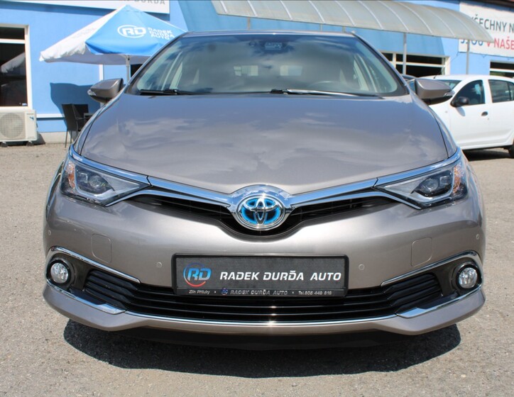 Toyota Auris 2