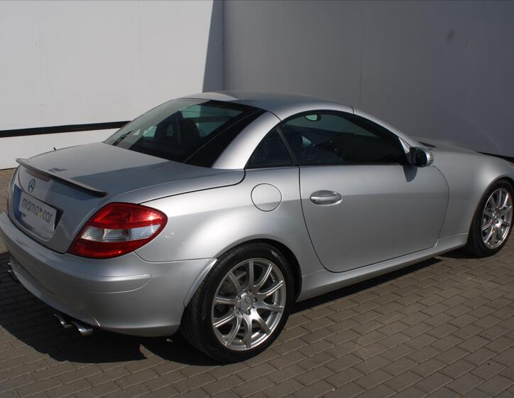 Mercedes-Benz SLK 13
