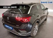 Volkswagen T-Roc 4