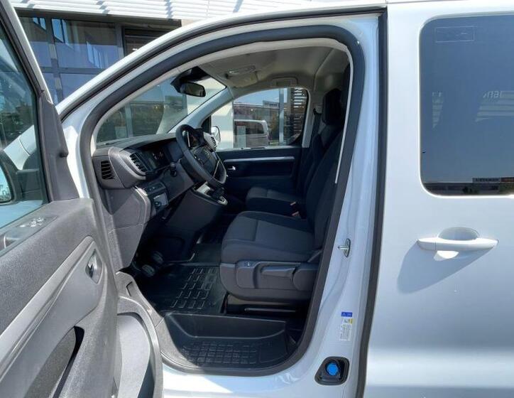 Toyota ProAce Verso 13