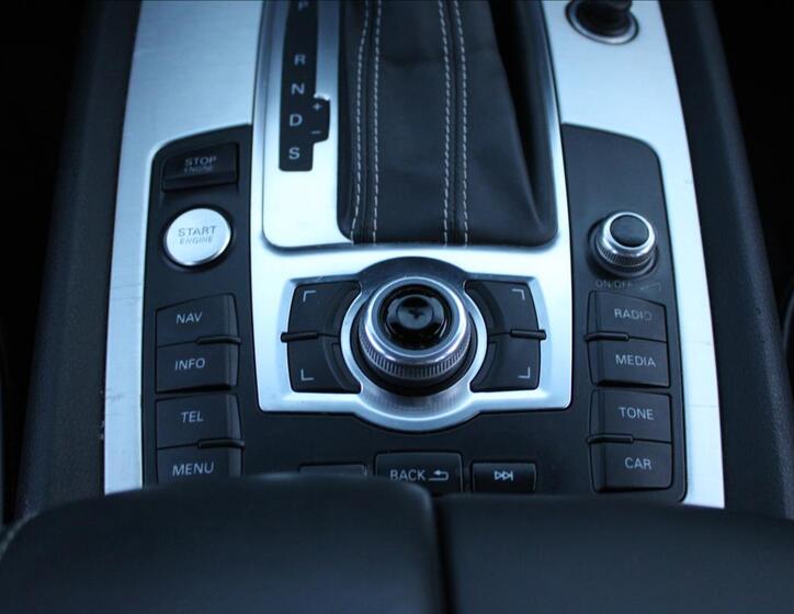 Audi Q7 26