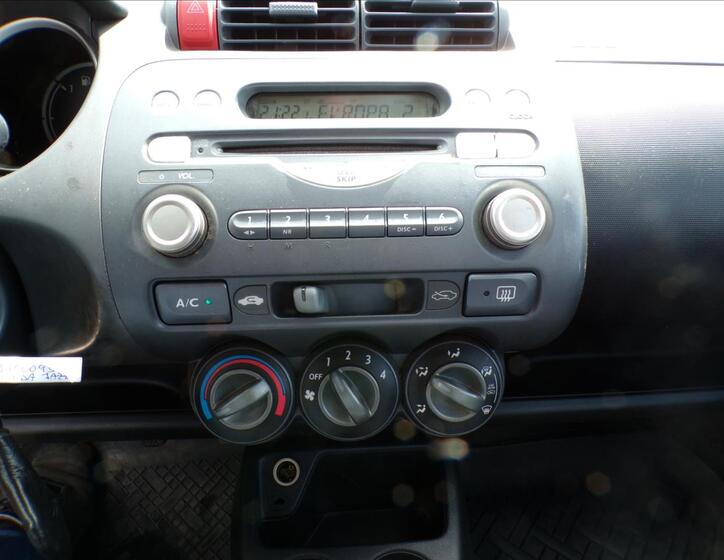 Honda Jazz 9