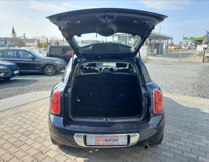 Mini Countryman 11