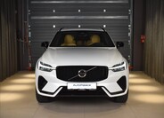 Volvo XC60 8