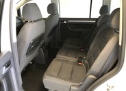 Volkswagen Touran 10