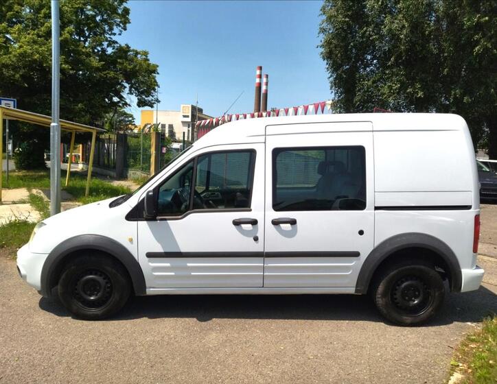 Ford Transit Connect 8