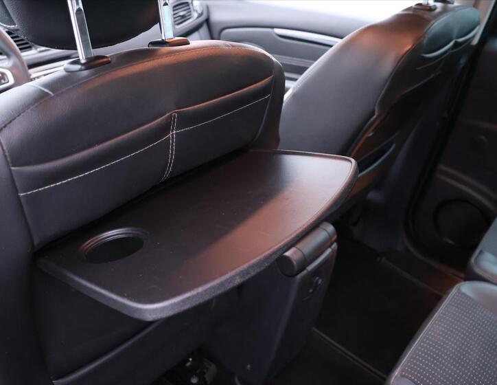 Renault Scénic 29