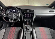 Volkswagen Golf 19