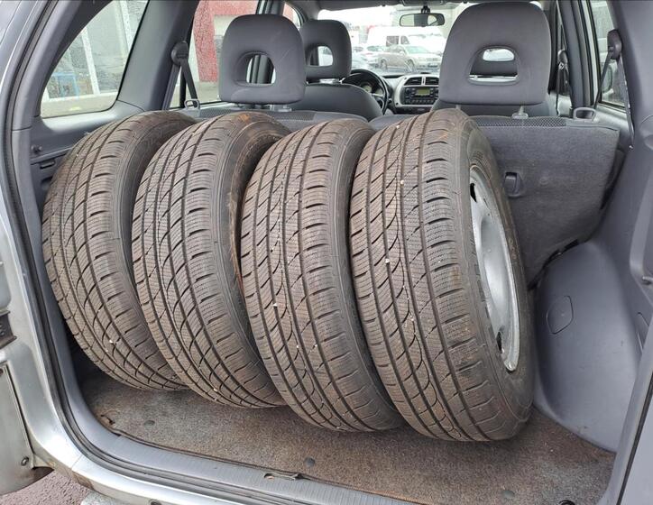 Toyota RAV4 14