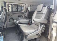 Ford Tourneo Custom 12