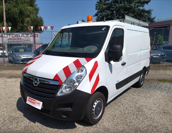 Opel Movano 1