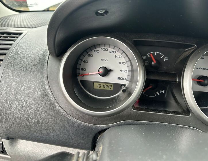 Subaru Justy 13