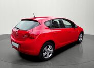 Opel Astra 4
